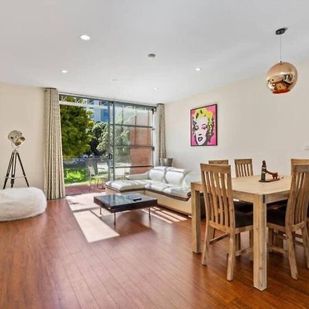 Sleek Modern Pad Next To Spark Arena Free Parking Auckland Exterior foto